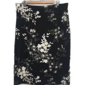 Worthington Black White Floral Print Knee Length Straight Pencil Skirt Size 18W